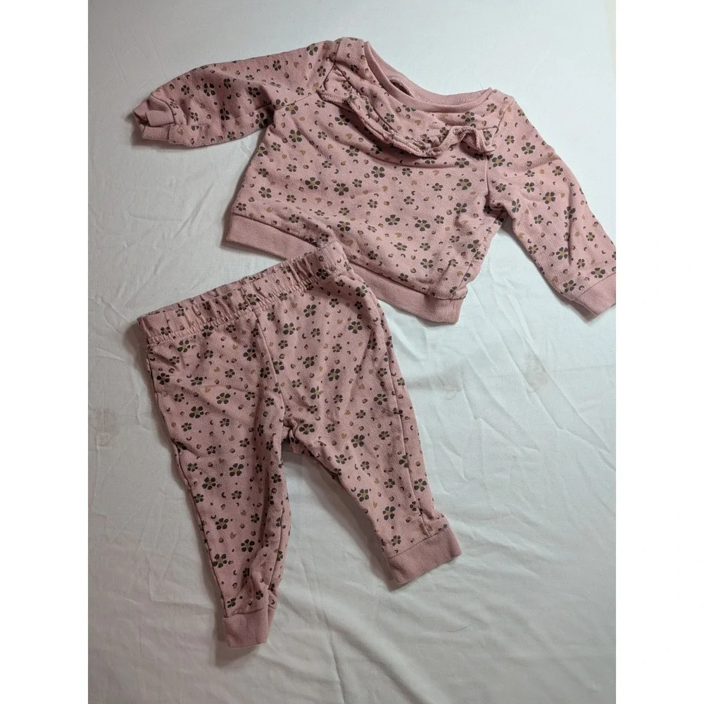 Carters Baby Girls 6M Pink Floral Leopard Ruffle Sweatshirt and Joggers Set